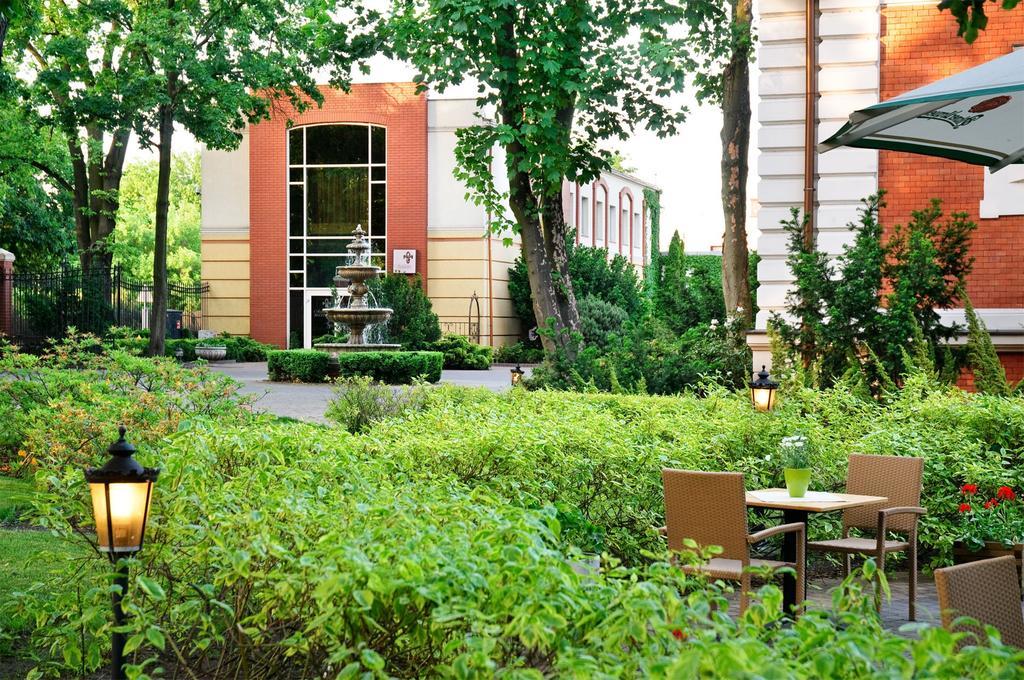 Hotel Aleksander Wloclawek Exterior photo